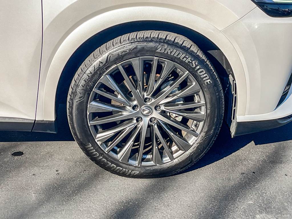 Thumbnail: 2023 Lexus RX - 7