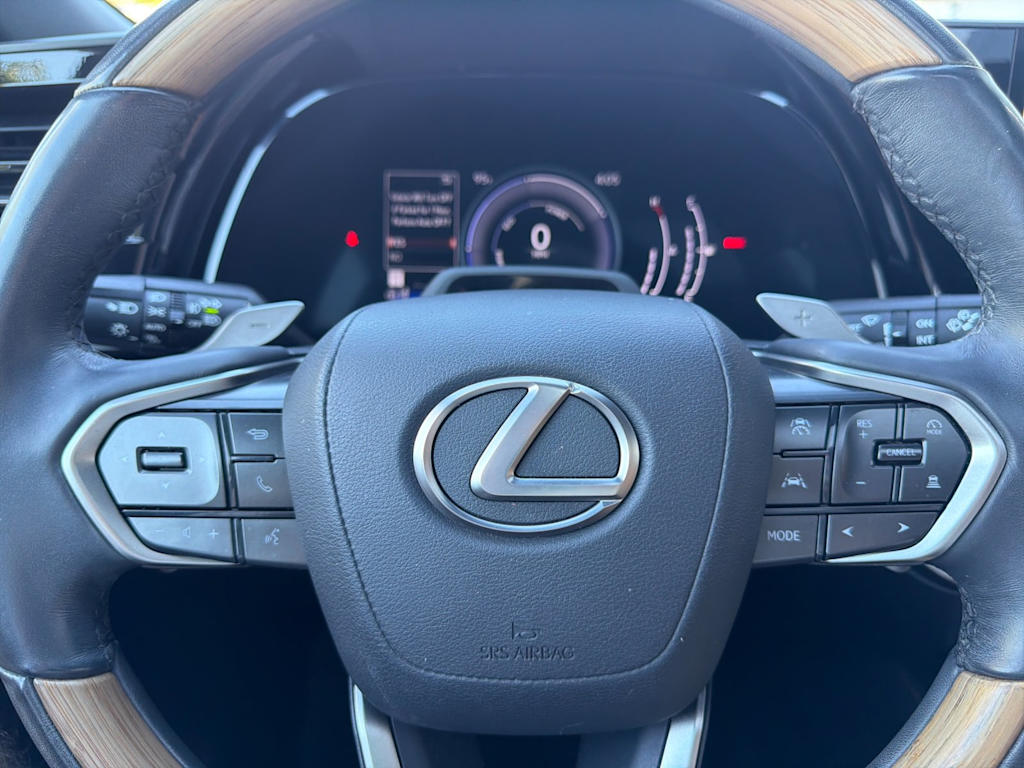 Thumbnail: 2023 Lexus RX - 28