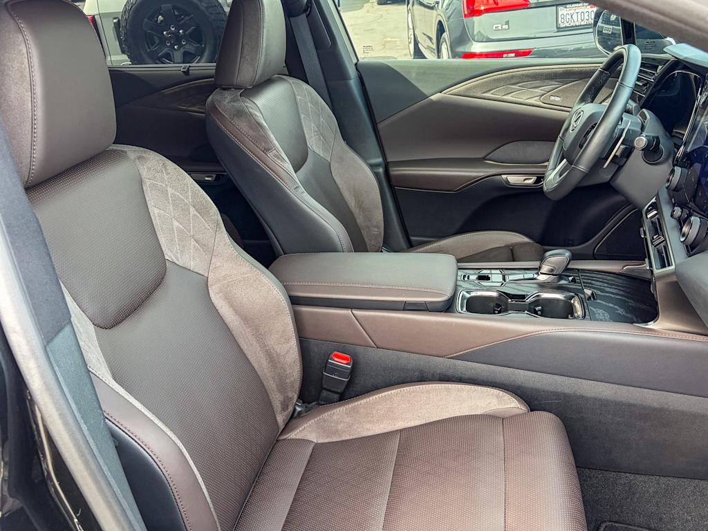 Thumbnail: 2024 Lexus RX - 9