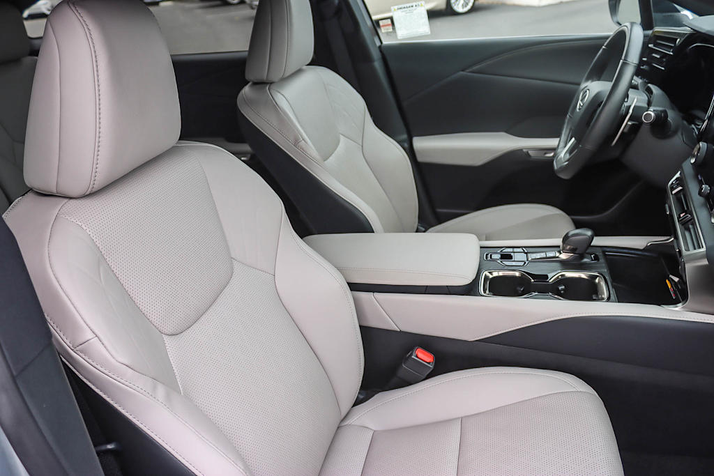 Thumbnail: 2024 Lexus RX - 9