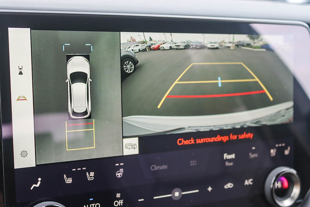 Thumbnail: 2025 Lexus RX - 26