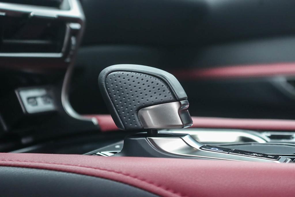 Thumbnail: 2025 Lexus RX - 25