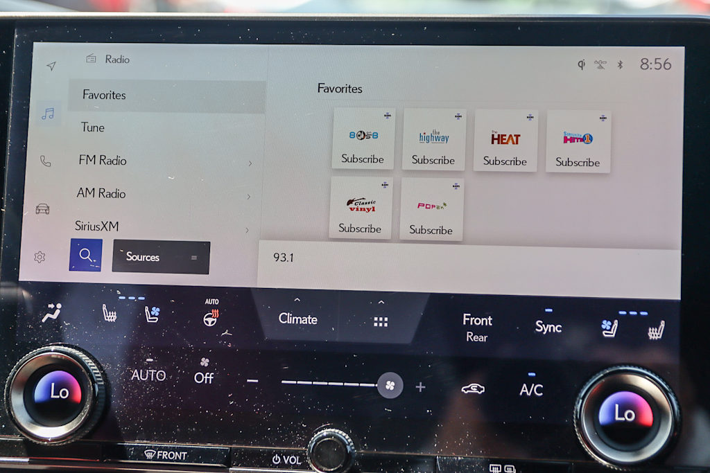 Thumbnail: 2023 Lexus RX - 21