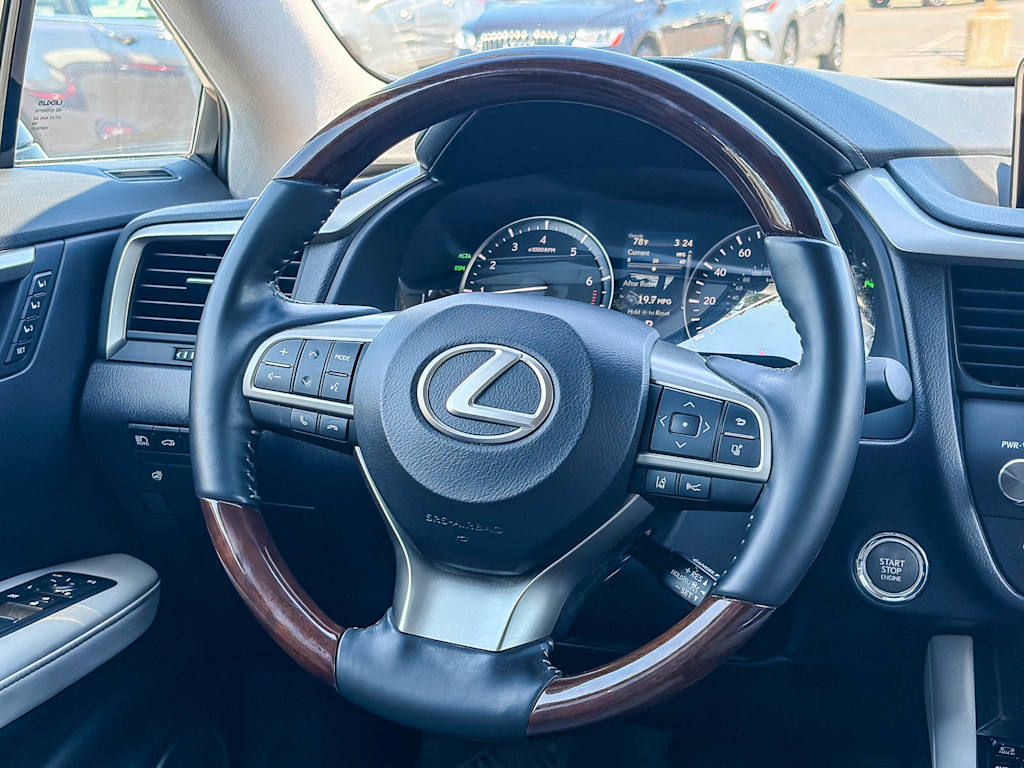 Thumbnail: 2017 Lexus RX - 8