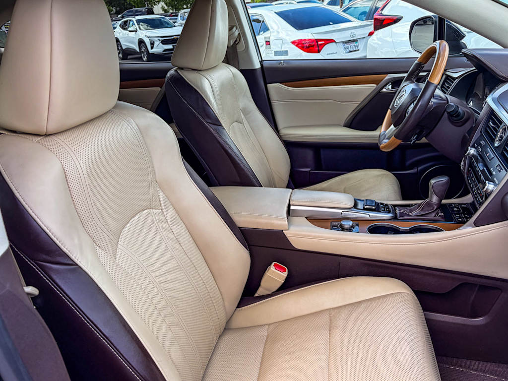 Thumbnail: 2017 Lexus RX - 8