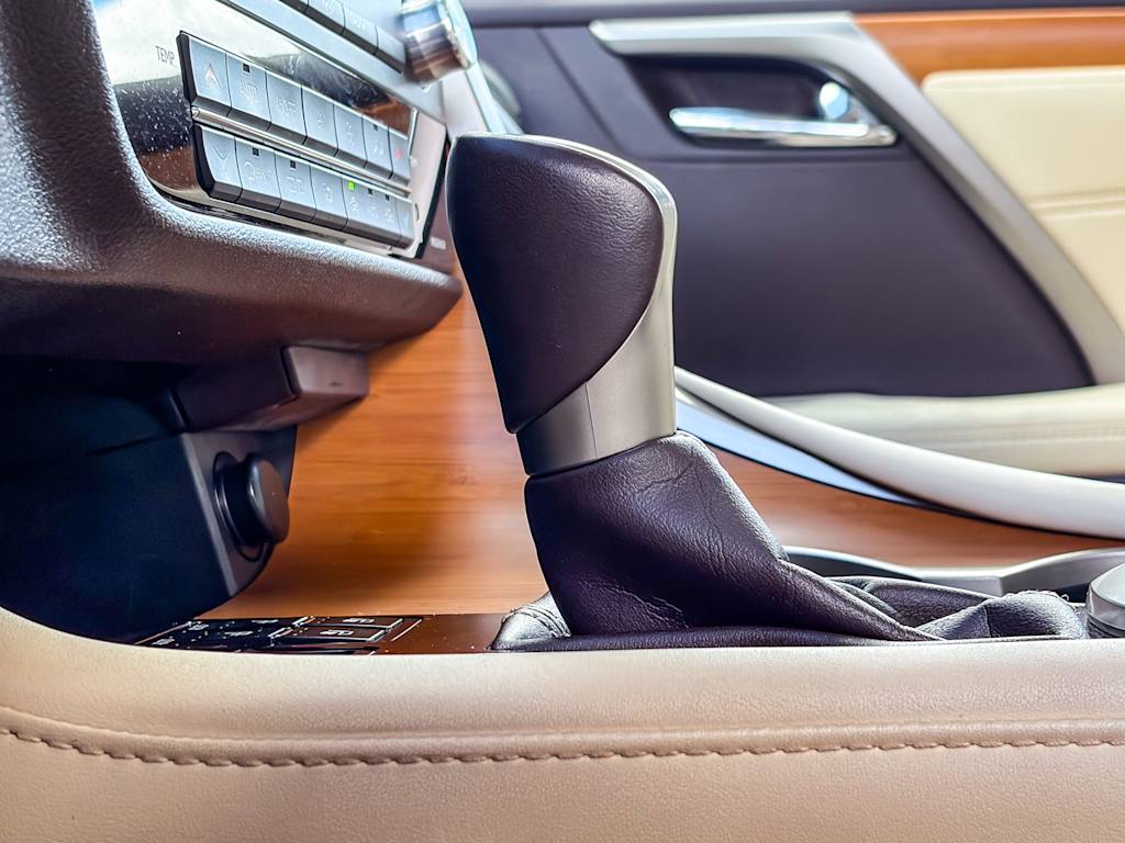 Thumbnail: 2017 Lexus RX - 25