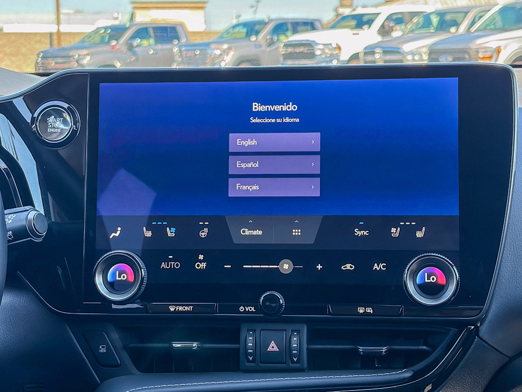 Thumbnail: 2025 Lexus ES - 21