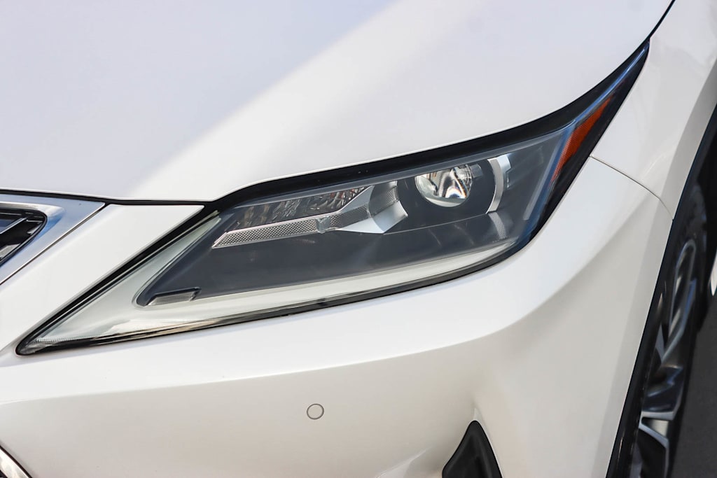 Thumbnail: 2020 Lexus RX - 19