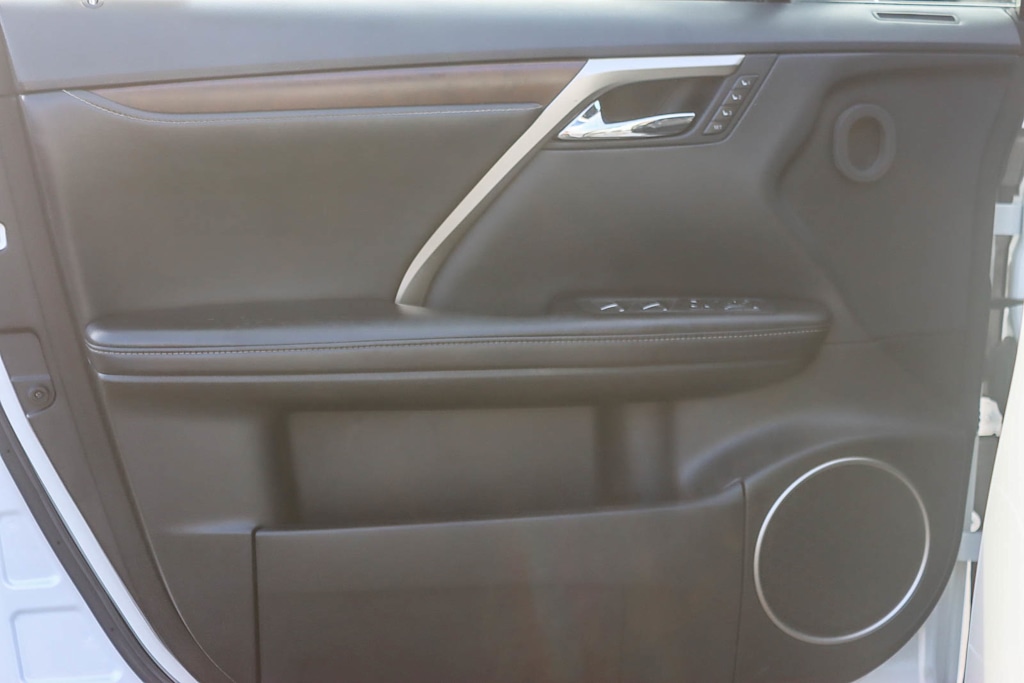 Thumbnail: 2020 Lexus RX - 24