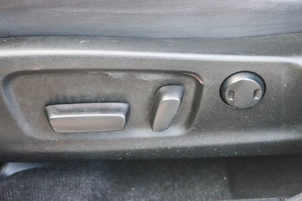 Thumbnail: 2020 Lexus RX - 25