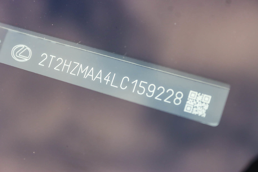 Thumbnail: 2020 Lexus RX - 16