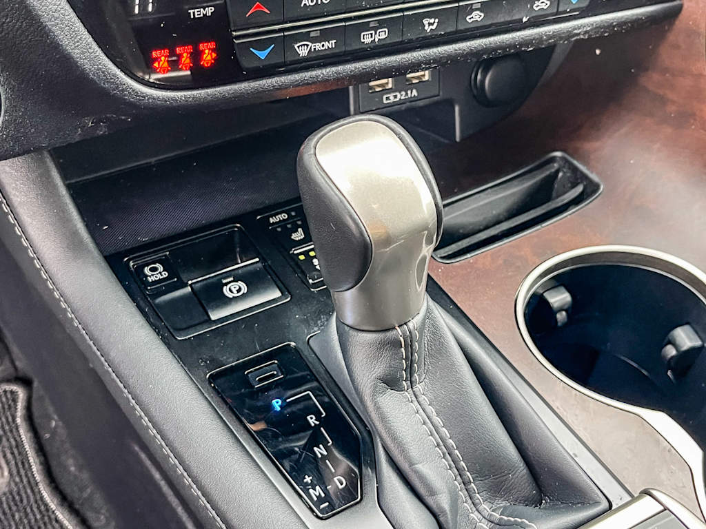 Thumbnail: 2020 Lexus RX - 13