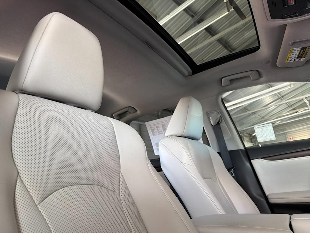Thumbnail: 2020 Lexus RX - 11