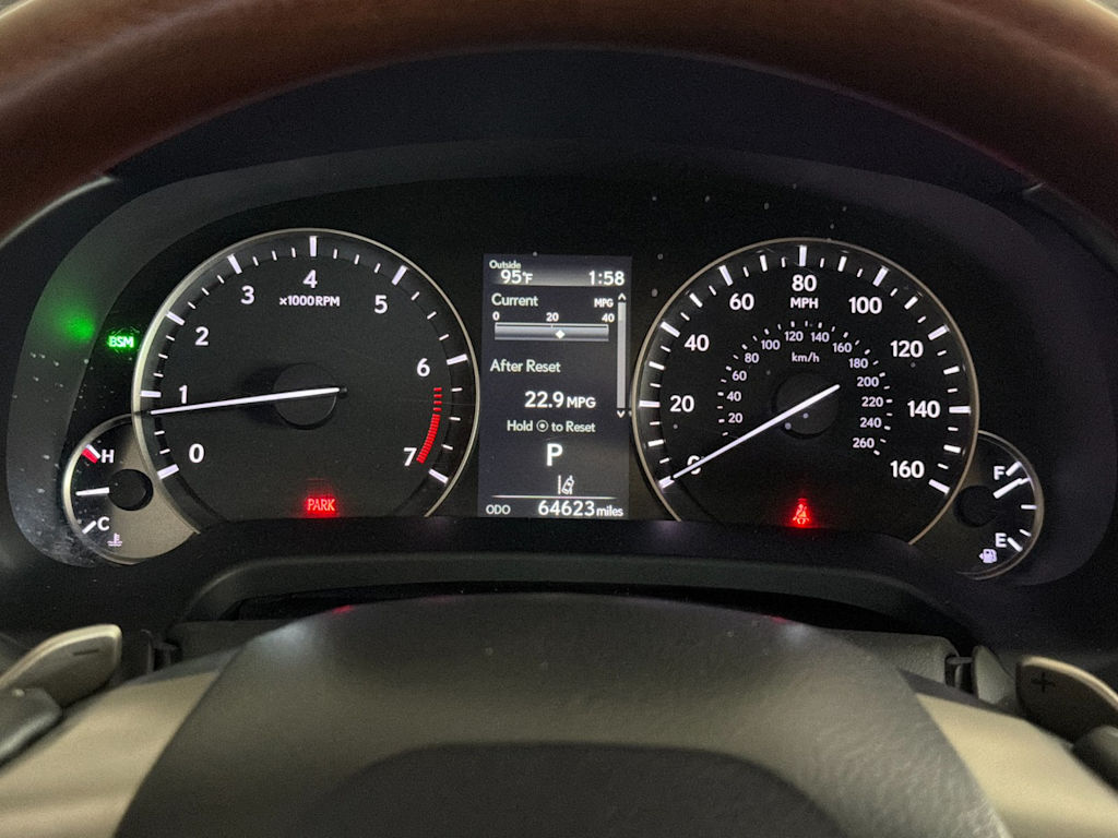 Thumbnail: 2020 Lexus RX - 16