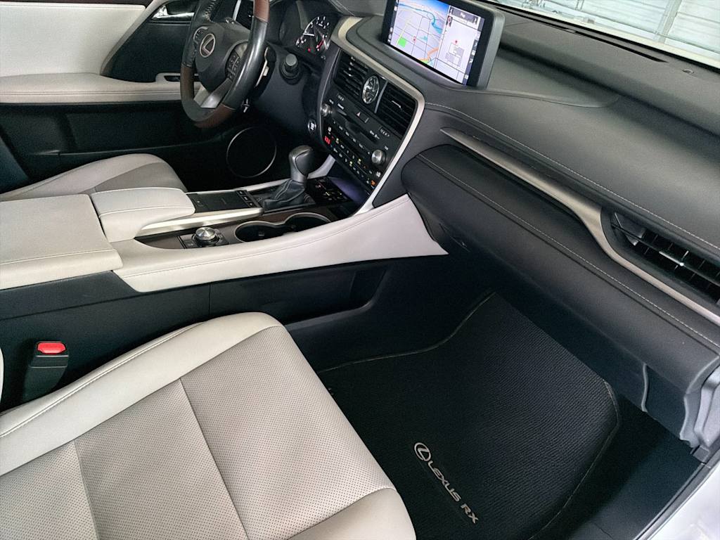 Thumbnail: 2020 Lexus RX - 10