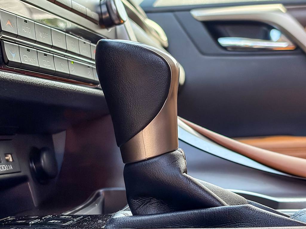 Thumbnail: 2022 Lexus RX - 25