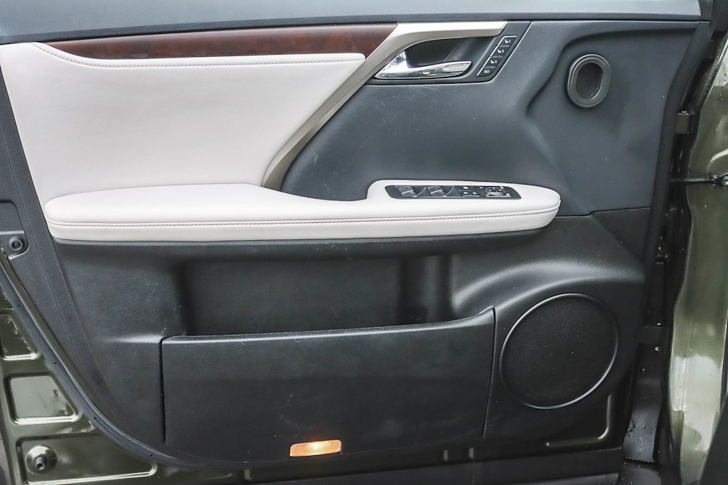 Thumbnail: 2022 Lexus RX - 24