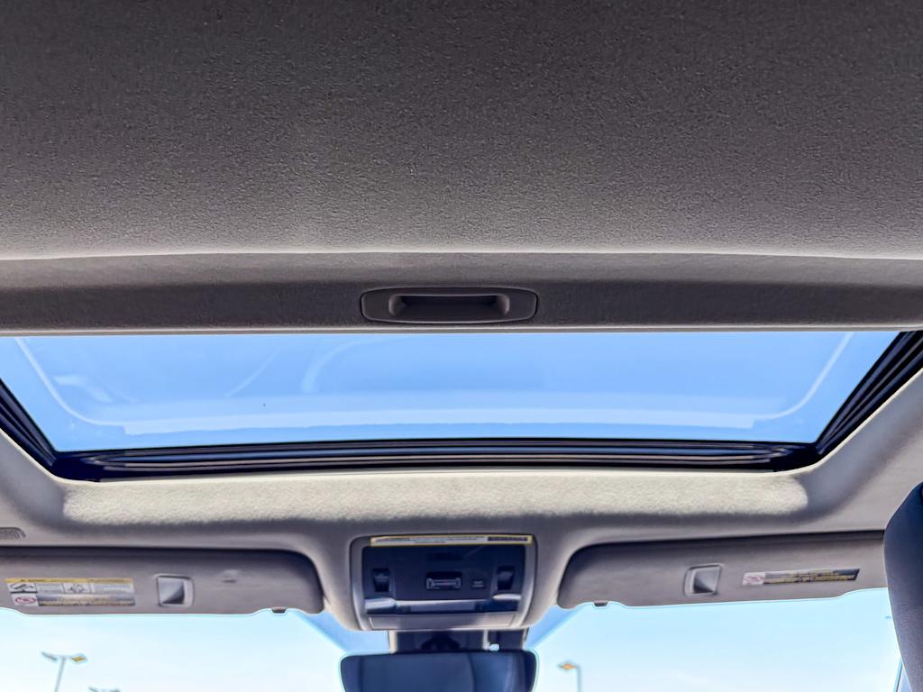 Thumbnail: 2022 Lexus RX - 23