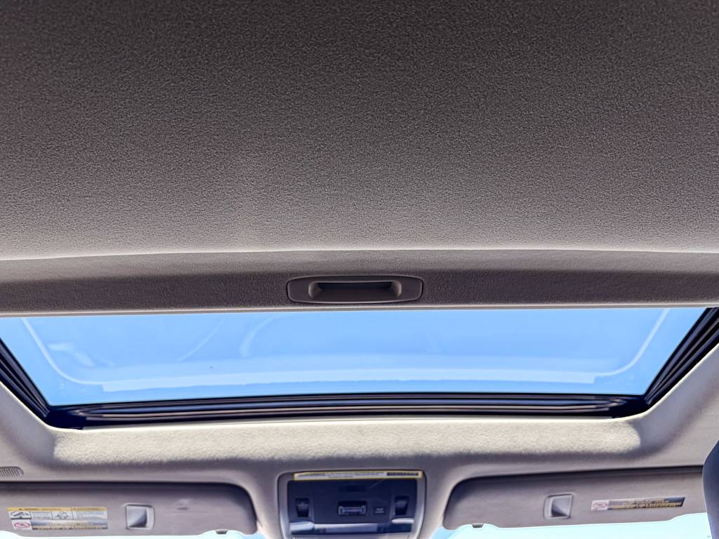 Thumbnail: 2022 Lexus RX - 22