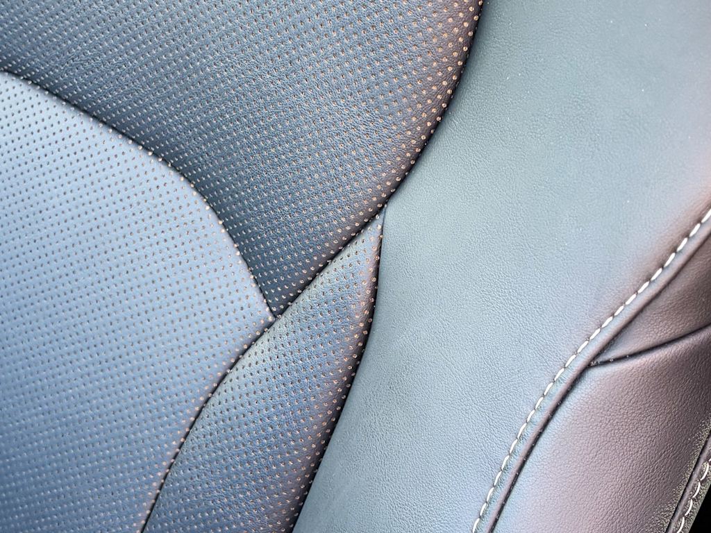 Thumbnail: 2022 Lexus RX - 28