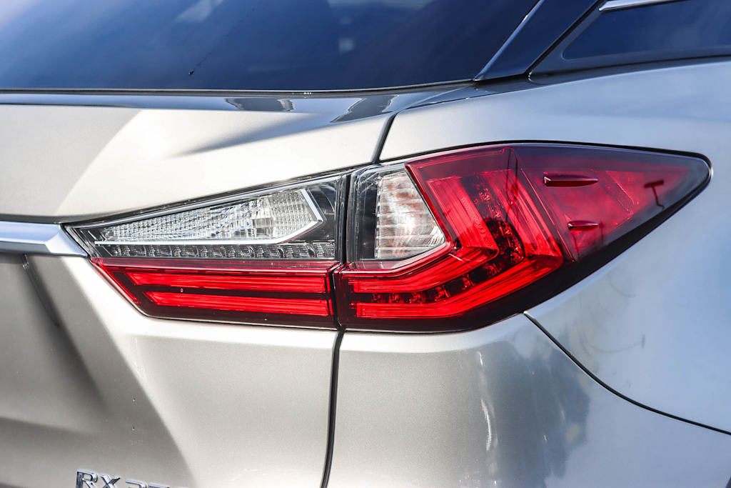 Thumbnail: 2021 Lexus RX - 20