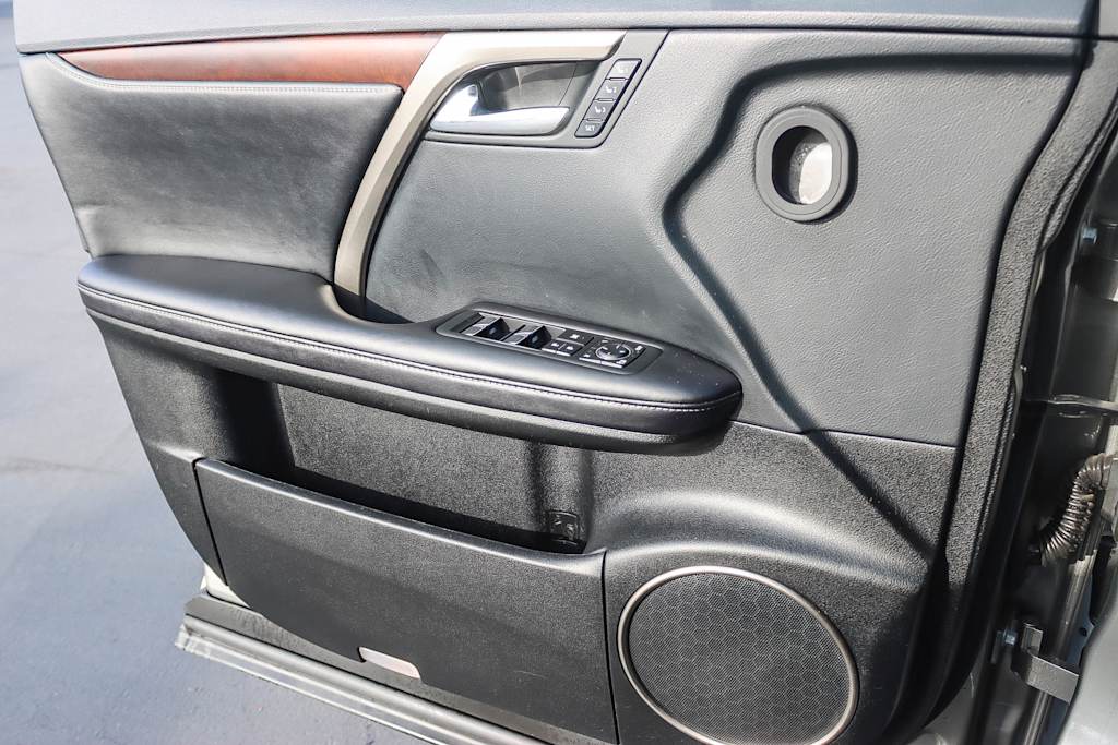 Thumbnail: 2021 Lexus RX - 24