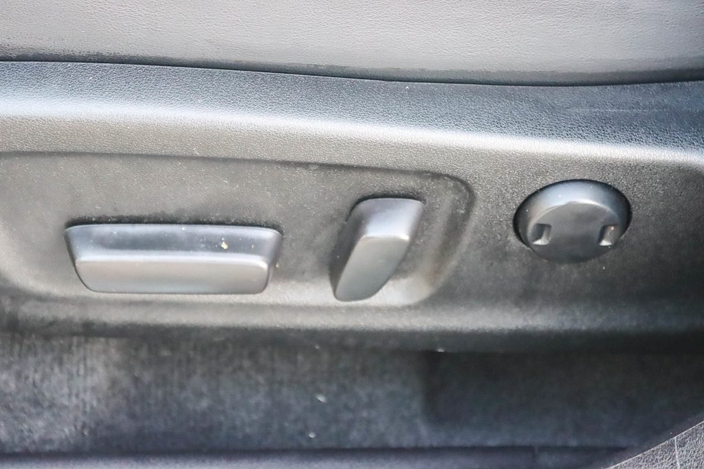 Thumbnail: 2021 Lexus RX - 25