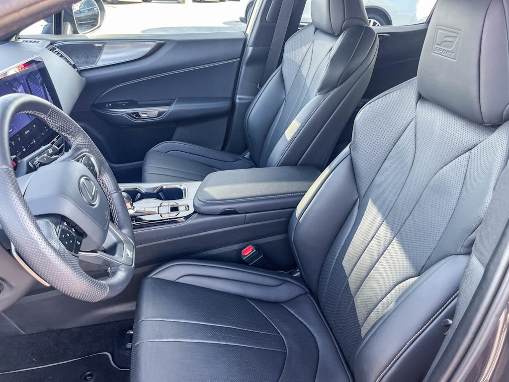 Thumbnail: 2025 Lexus ES - 11