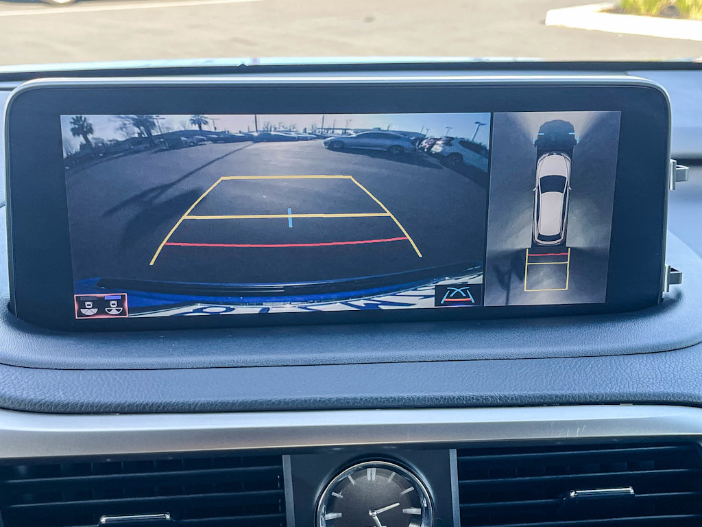 Thumbnail: 2021 Lexus RX - 27