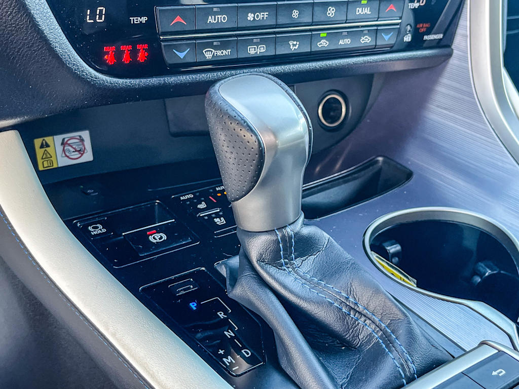 Thumbnail: 2021 Lexus RX - 14