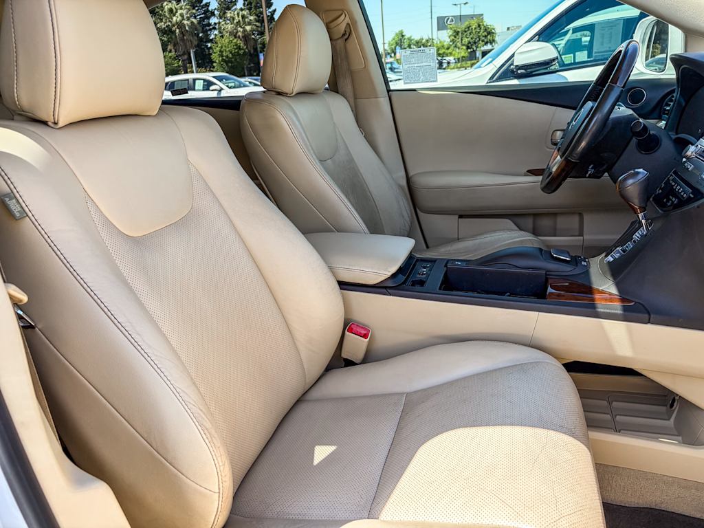Thumbnail: 2013 Lexus RX - 10