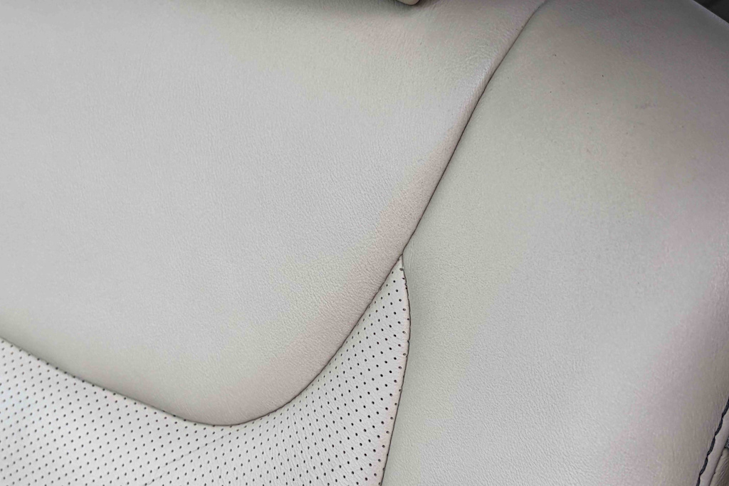 Thumbnail: 2013 Lexus RX - 26