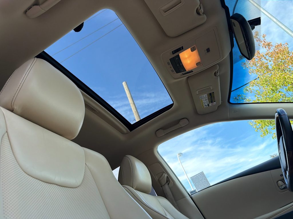 Thumbnail: 2013 Lexus RX - 22
