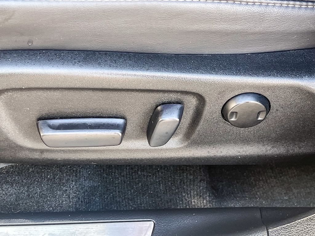 Thumbnail: 2017 Lexus RX - 26