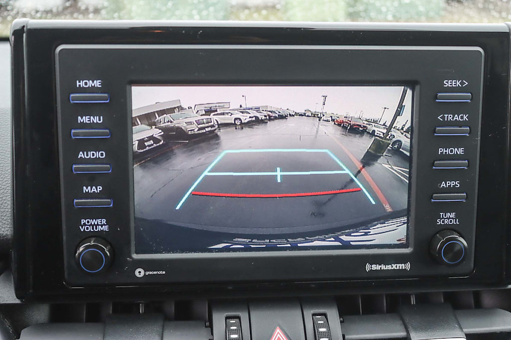 Thumbnail: 2021 Toyota RAV4 - 24