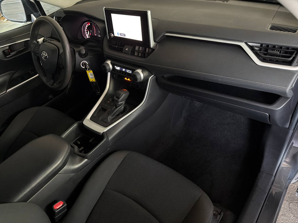 Thumbnail: 2023 Toyota RAV4 - 12