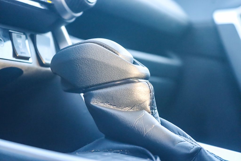 Thumbnail: 2020 Toyota RAV4 - 24