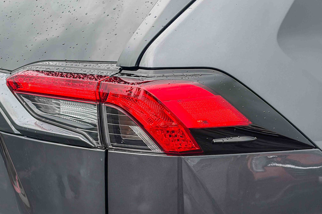 Thumbnail: 2023 Toyota RAV4 - 19