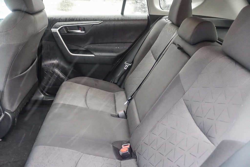 Thumbnail: 2021 Toyota RAV4 - 9