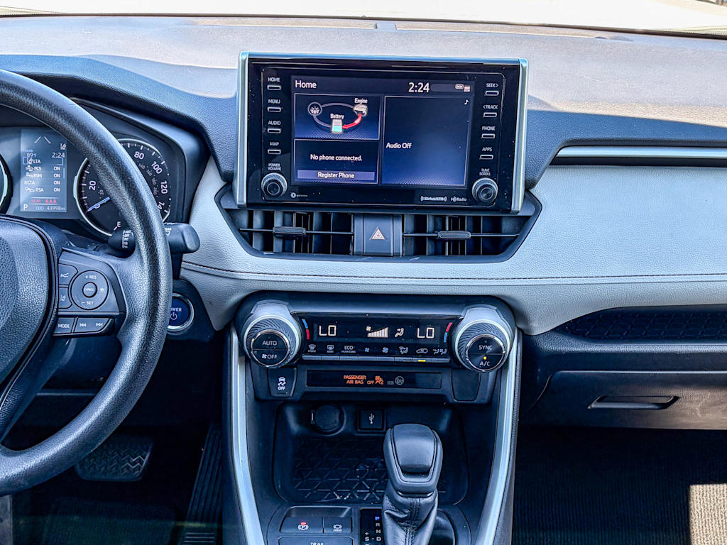 Thumbnail: 2020 Toyota RAV4 - 12