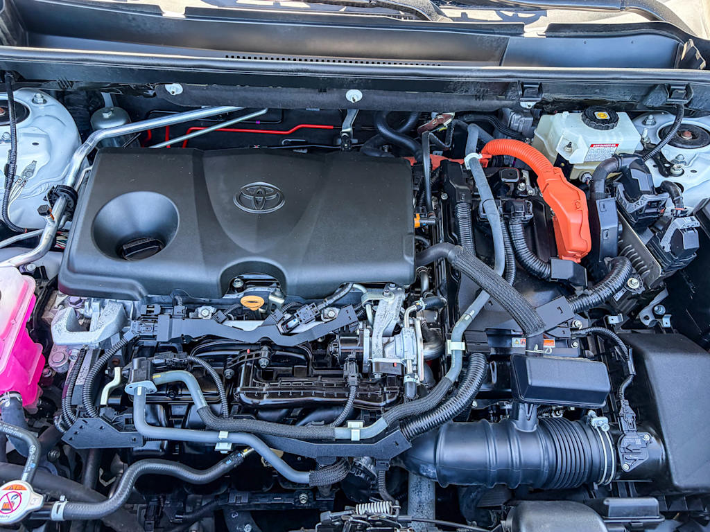 Thumbnail: 2020 Toyota RAV4 - 7