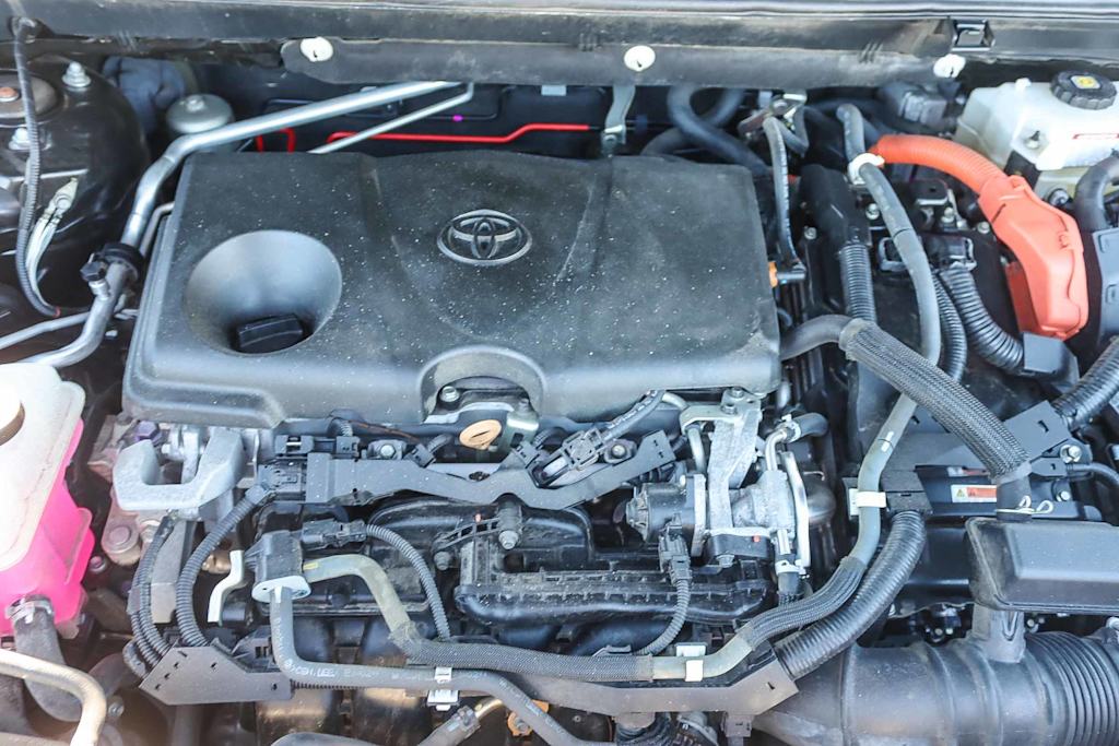 Thumbnail: 2020 Toyota RAV4 - 7