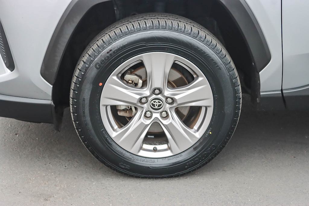 Thumbnail: 2023 Toyota RAV4 - 6