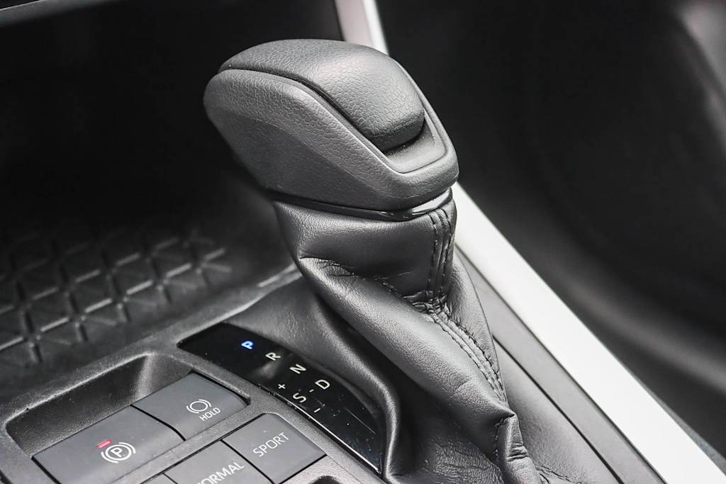 Thumbnail: 2023 Toyota RAV4 - 13