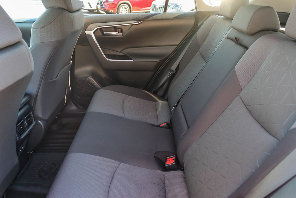 Thumbnail: 2023 Toyota RAV4 - 11