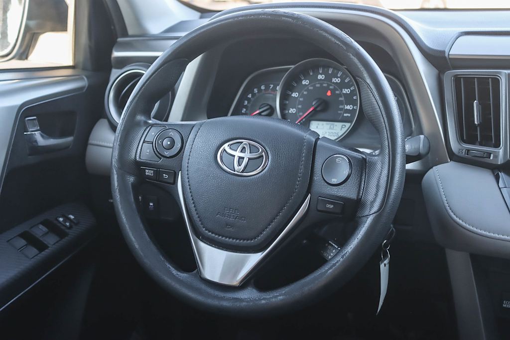 Thumbnail: 2014 Toyota RAV4 - 8