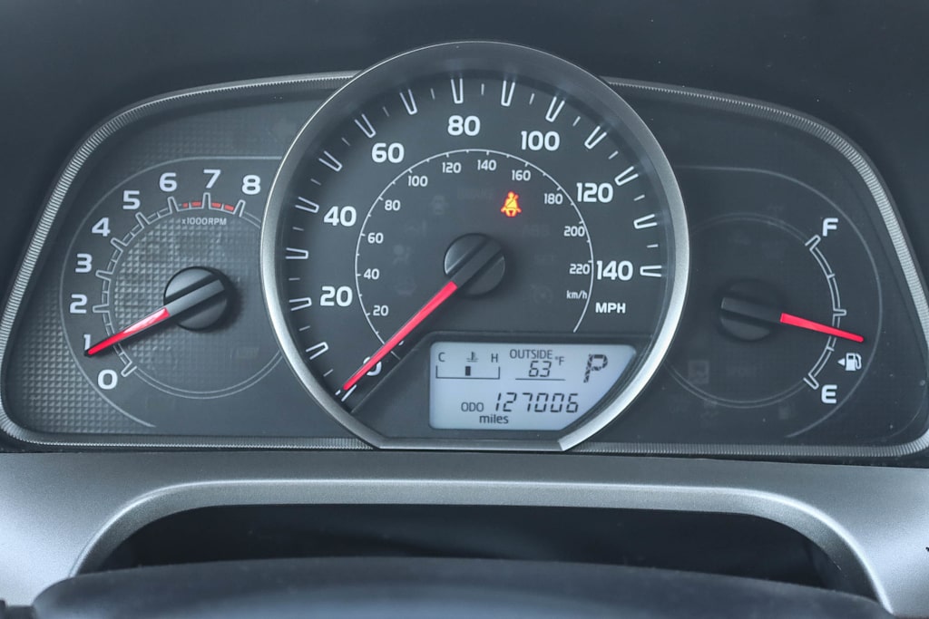 Thumbnail: 2014 Toyota RAV4 - 14