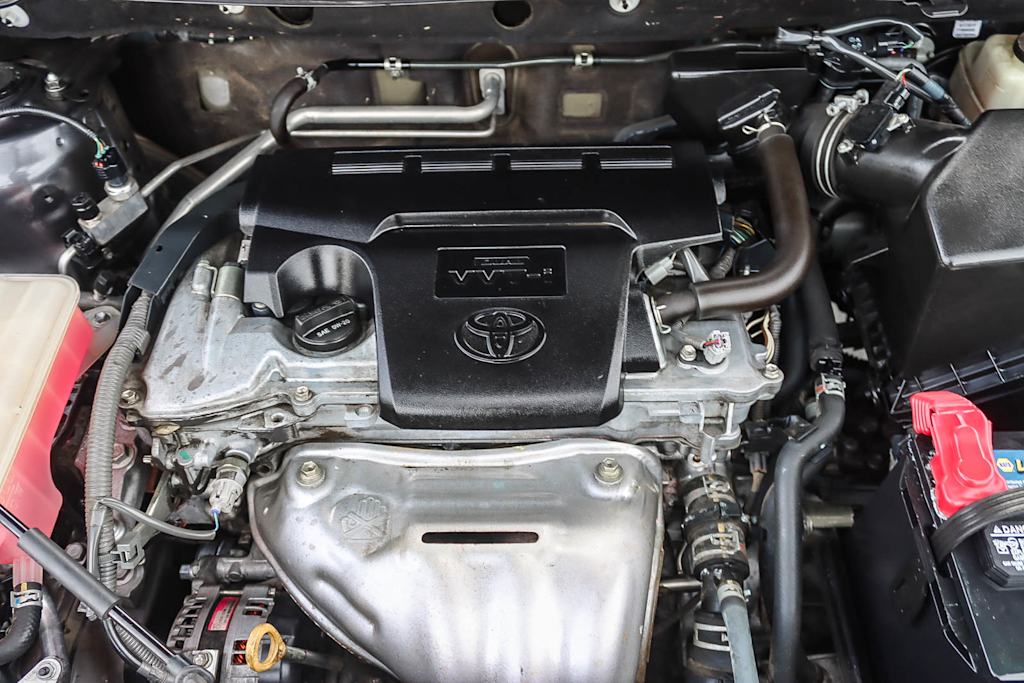 Thumbnail: 2015 Toyota RAV4 - 8