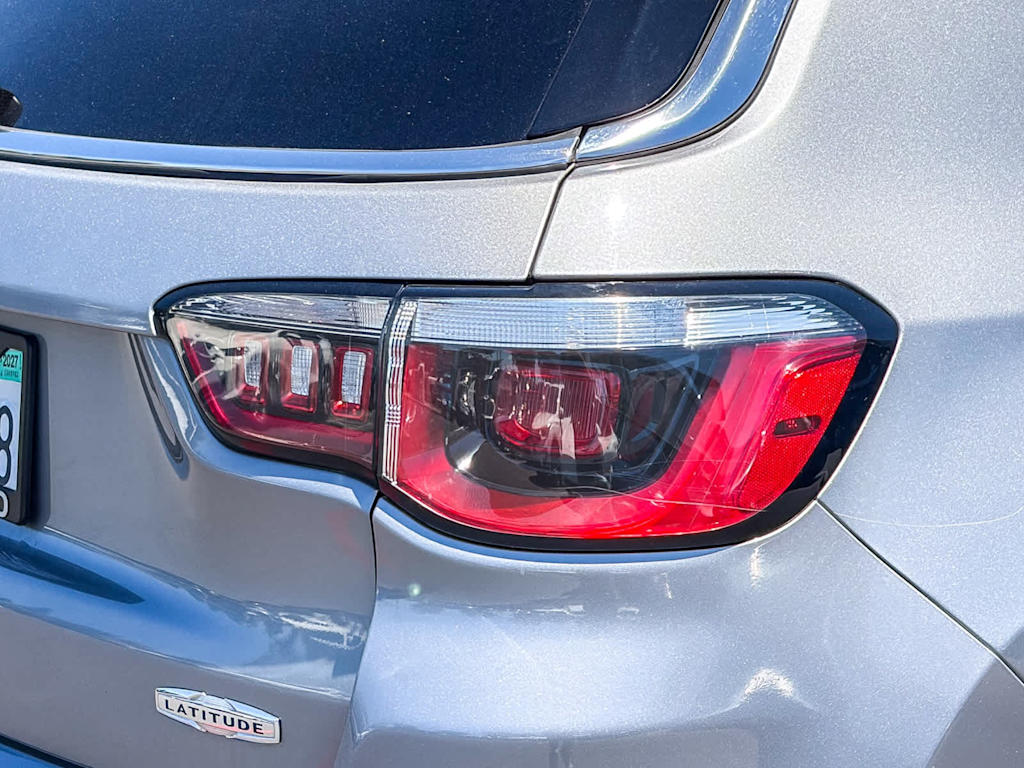 Thumbnail: 2018 Jeep Compass - 18