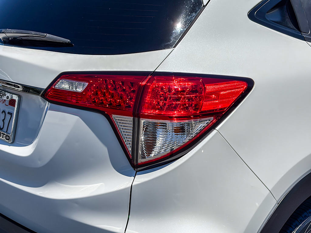 Thumbnail: 2021 Honda HR-V - 20